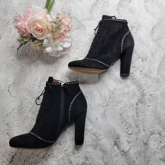 Tabitha Simmons Leather Upper Suede Ankle Lace Up Studded Accent Boots Size 37 - Picture 3 of 11